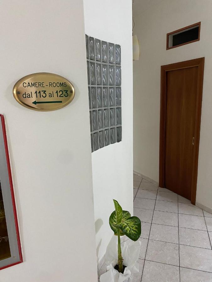 Hotel Eliseo Napoli Kültér fotó