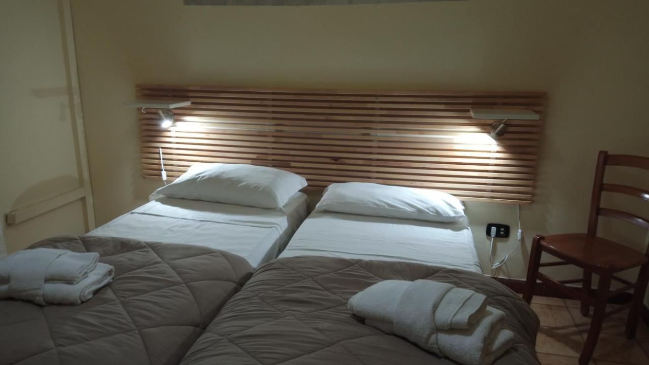 Hotel Eliseo Napoli Kültér fotó